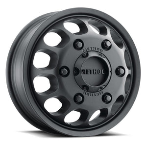 Open image in slideshow, 901 |  Sprinter Dually Wheel | Matte Black | FRONT
